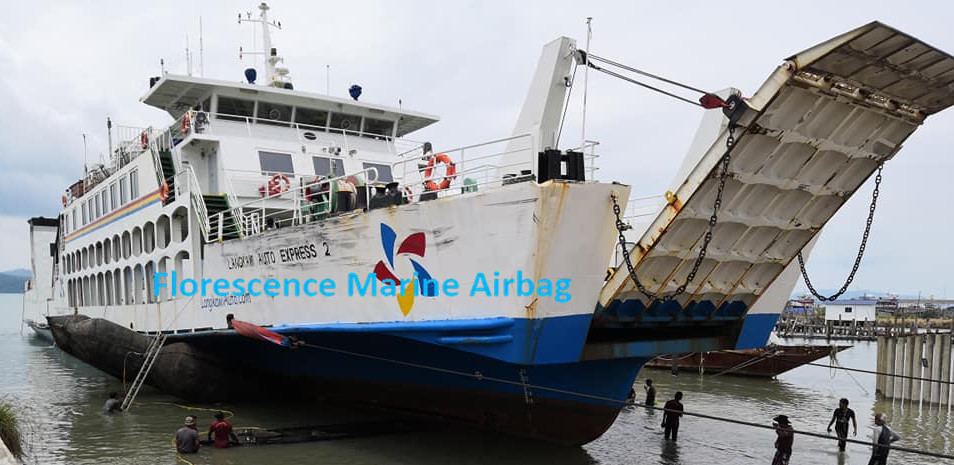 Rubber Marine Salvage Airbags Inflatable Cylindrical